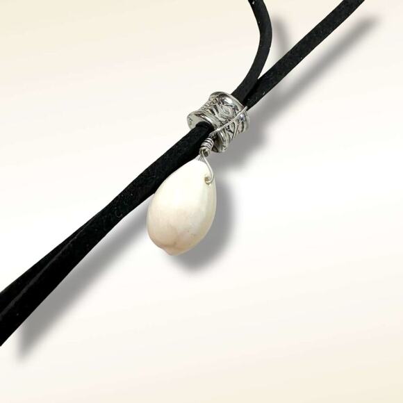 Free People Katie Leather Shell Choker NWT Layered Necklace Beach Bohemian Surf - Picture 8 of 16